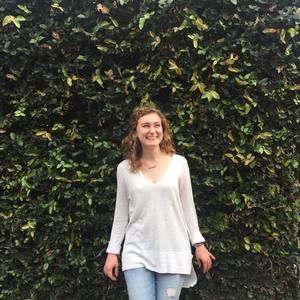 Meet your Posher, Claire